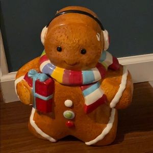 Gingerbread man cookie jar
